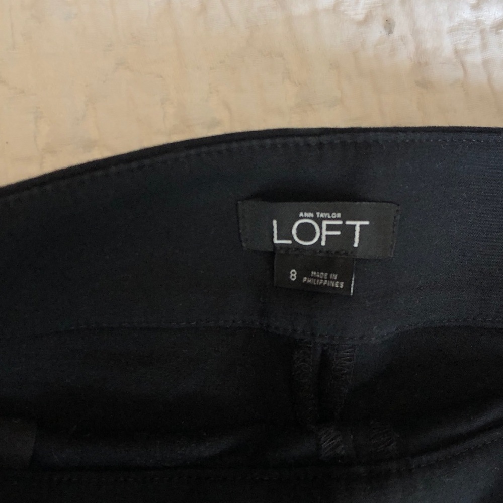 LOFT Shorts - Picture 3 of 5